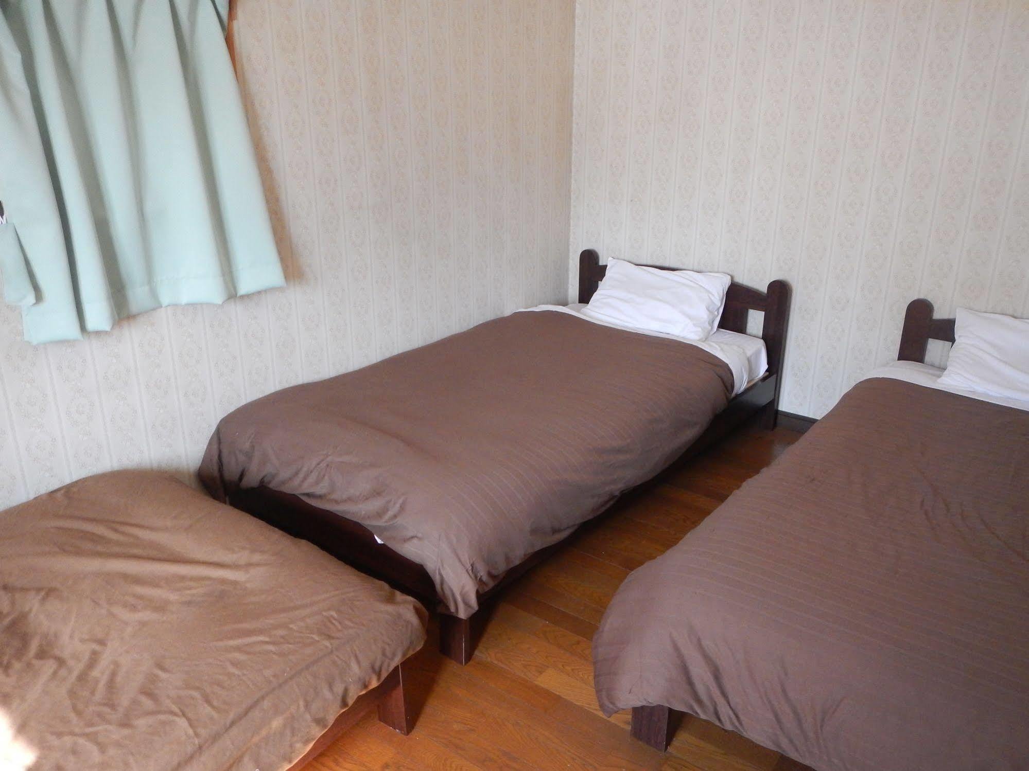 Mt Hakuba Backpackers Hostel Екстериор снимка